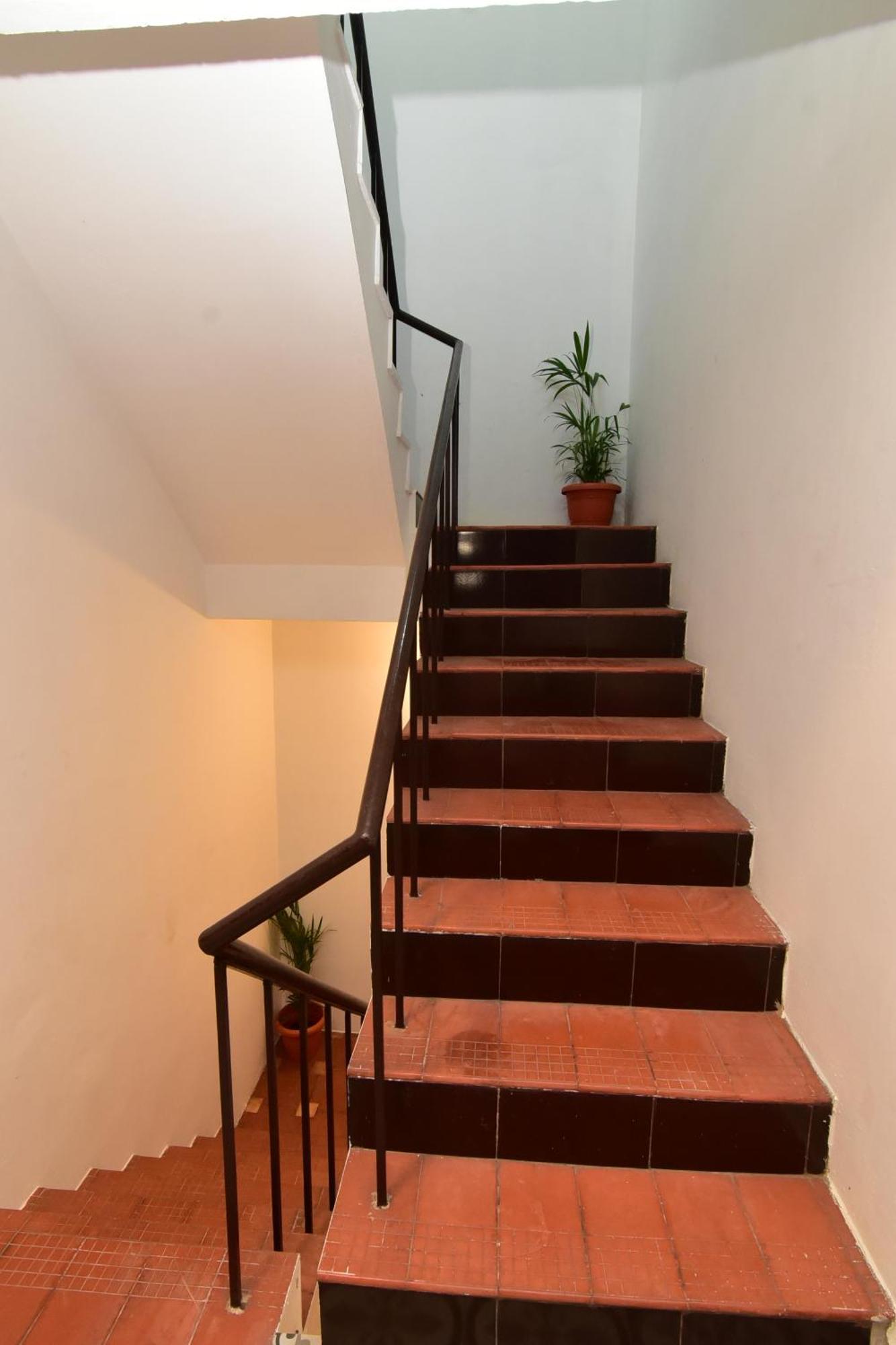 Chez Linda Home Stay Пондичерри Экстерьер фото