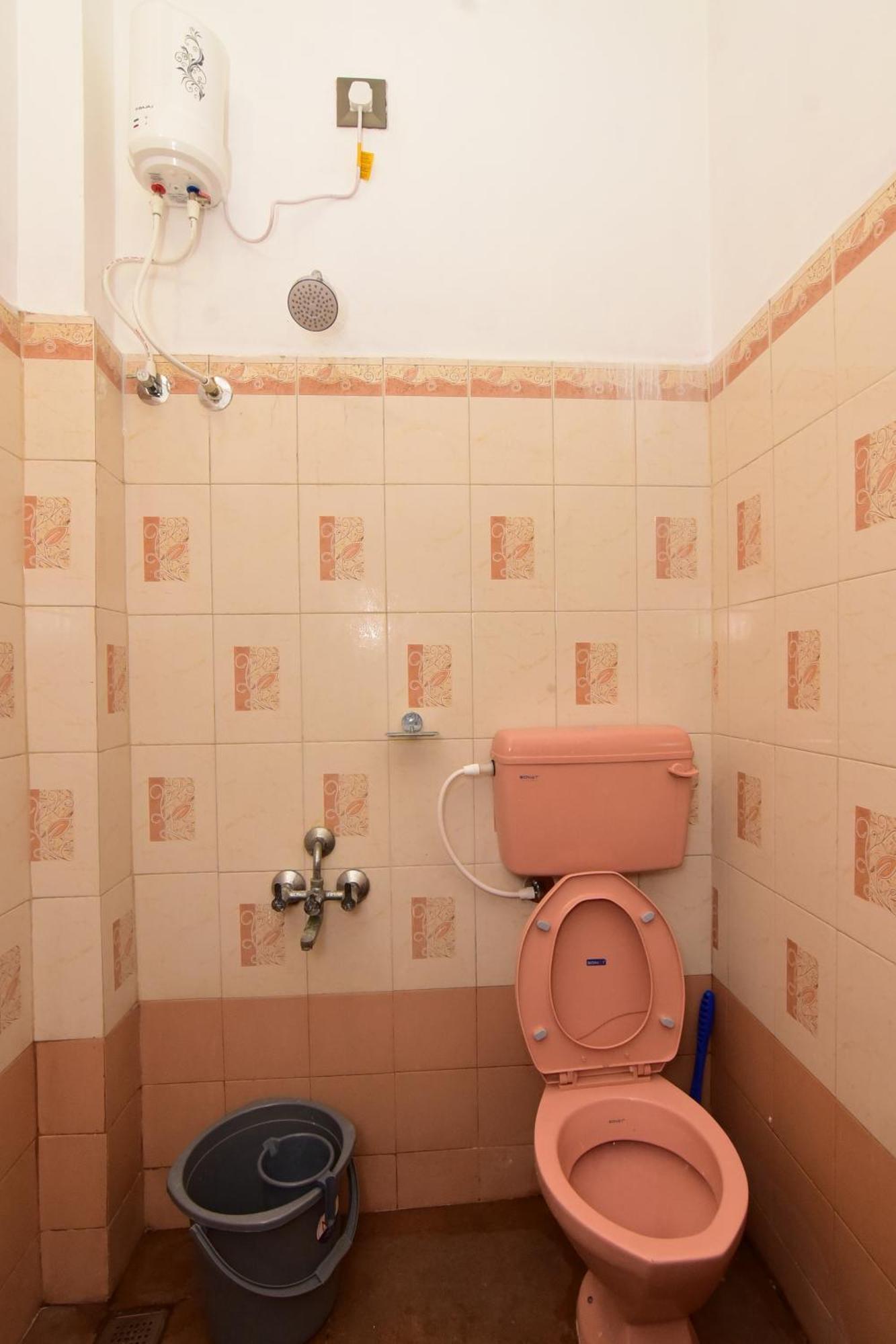 Chez Linda Home Stay Пондичерри Экстерьер фото
